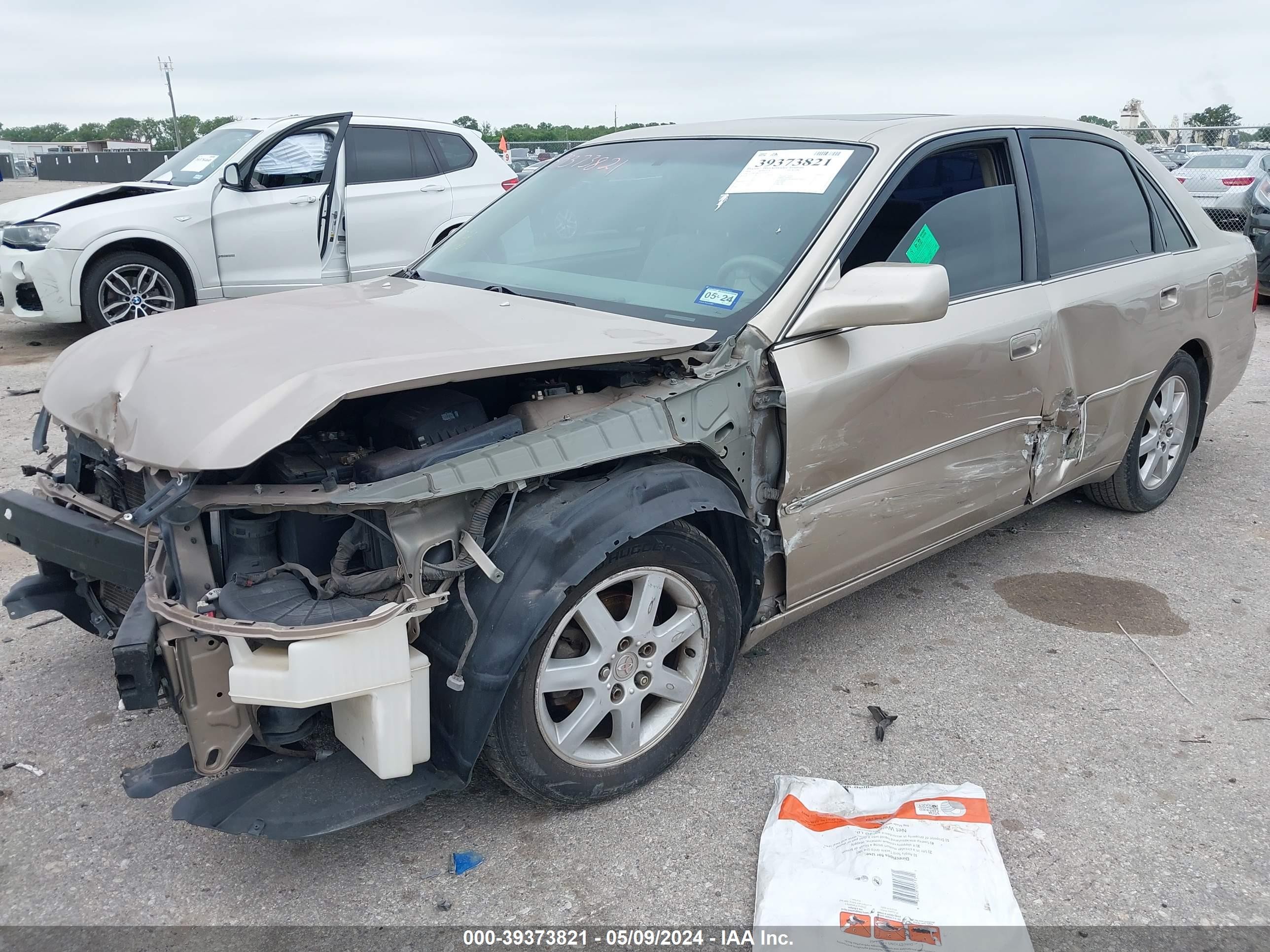 Photo 5 VIN: 4T1BF28B9YU114023 - TOYOTA AVALON 