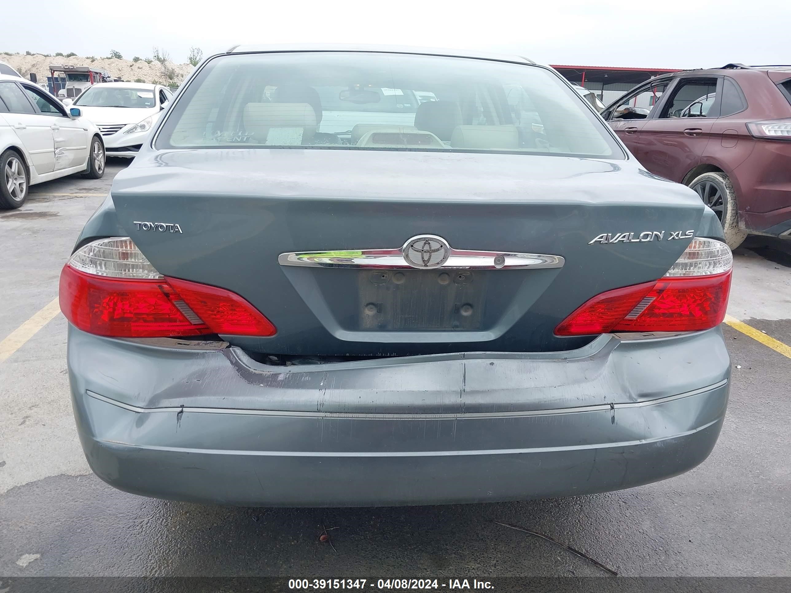 Photo 5 VIN: 4T1BF28BX4U375610 - TOYOTA AVALON 