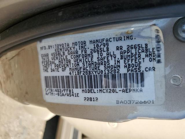 Photo 11 VIN: 4T1BF28BXYU013282 - TOYOTA AVALON XL 