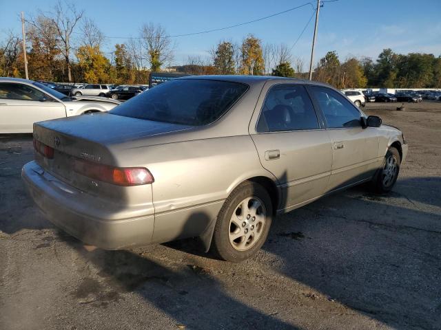 Photo 2 VIN: 4T1BF28K0XU076096 - TOYOTA CAMRY 