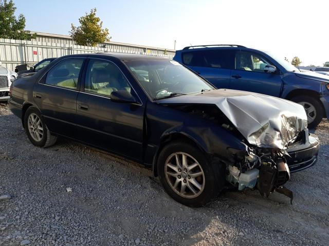 Photo 3 VIN: 4T1BF28K0YU948259 - TOYOTA CAMRY LE 