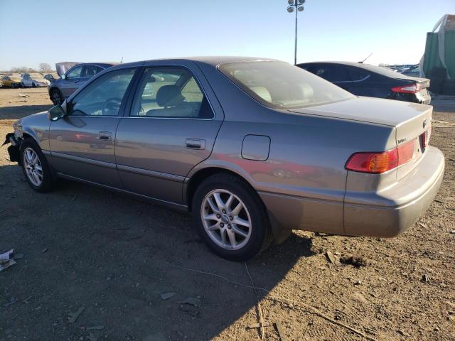 Photo 1 VIN: 4T1BF28K1YU114582 - TOYOTA CAMRY 