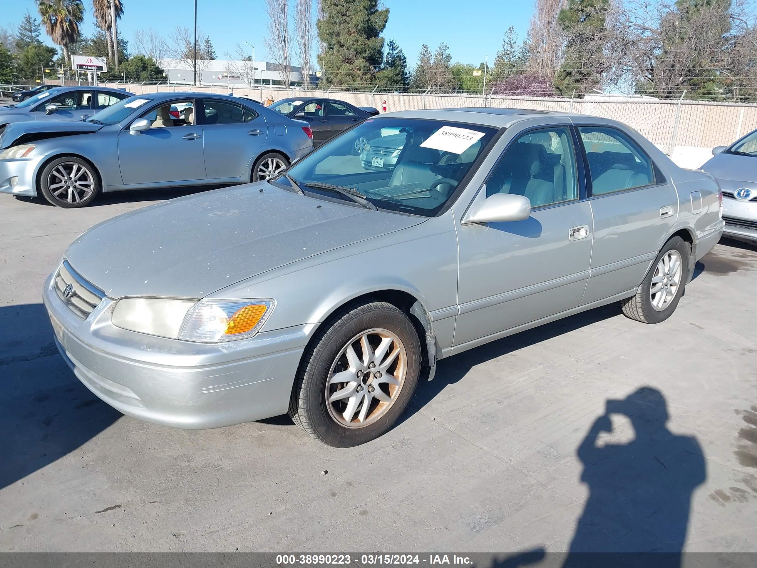 Photo 1 VIN: 4T1BF28K21U118601 - TOYOTA CAMRY 