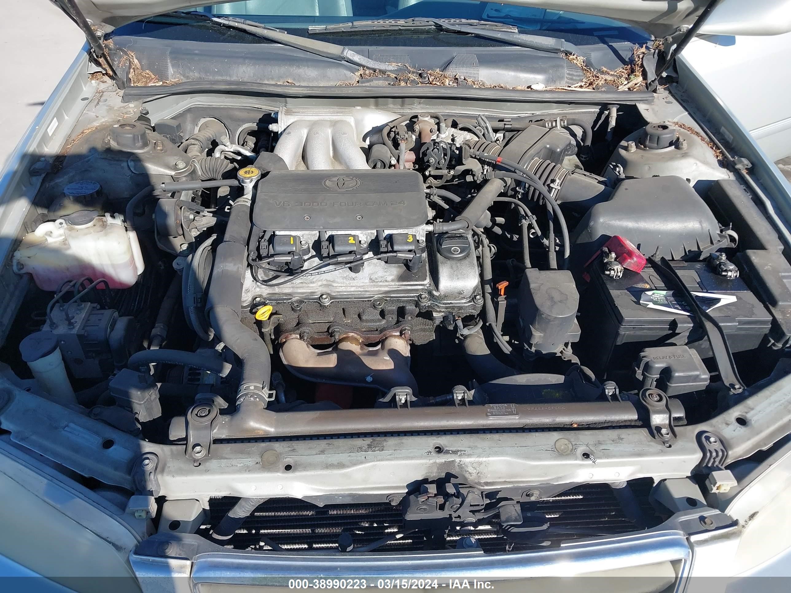 Photo 9 VIN: 4T1BF28K21U118601 - TOYOTA CAMRY 