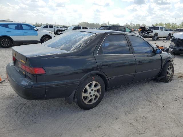 Photo 2 VIN: 4T1BF28K2WU051876 - TOYOTA CAMRY CE 