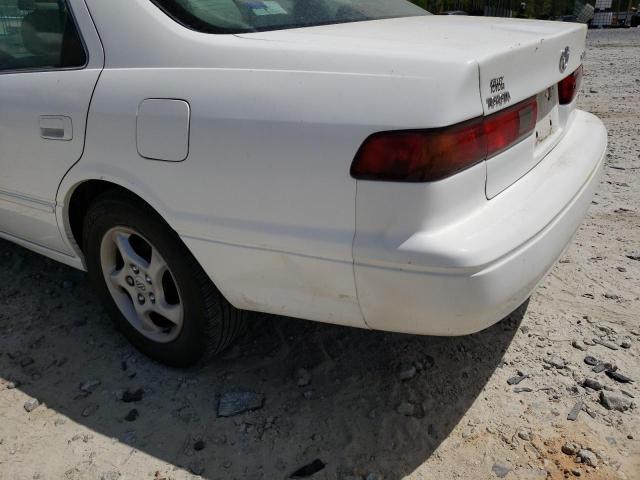 Photo 8 VIN: 4T1BF28K4WU054391 - TOYOTA CAMRY CE 