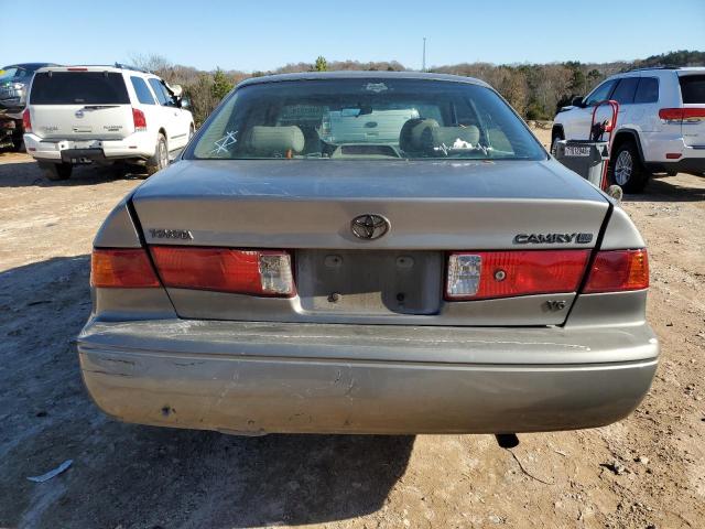 Photo 5 VIN: 4T1BF28K4YU111059 - TOYOTA CAMRY LE 