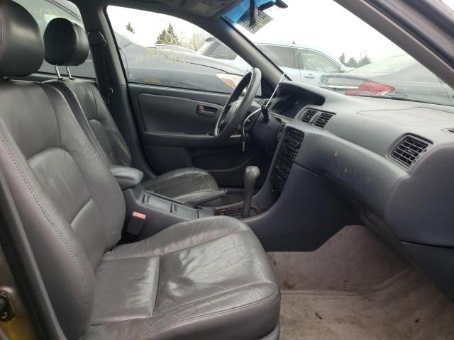 Photo 4 VIN: 4T1BF28K5YU101124 - TOYOTA CAMRY LE 