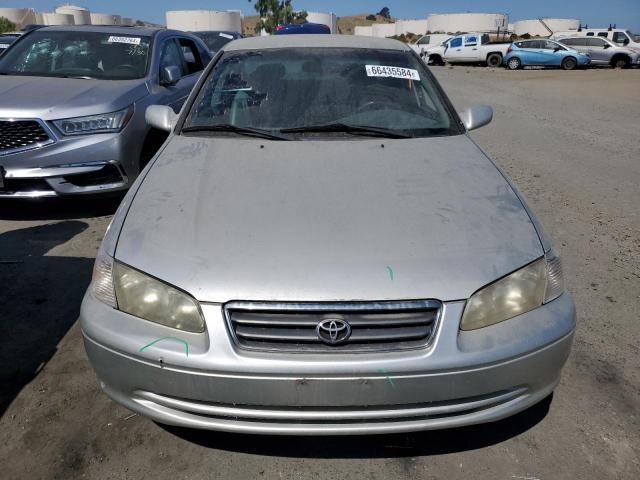 Photo 4 VIN: 4T1BF28K61U969381 - TOYOTA CAMRY LE 