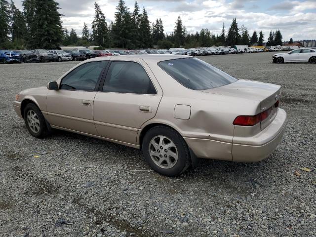 Photo 1 VIN: 4T1BF28K6XU931612 - TOYOTA CAMRY LE 