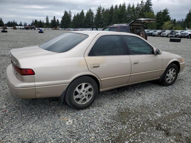 Photo 2 VIN: 4T1BF28K6XU931612 - TOYOTA CAMRY LE 