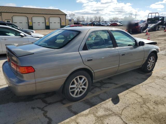 Photo 2 VIN: 4T1BF28K6YU094152 - TOYOTA CAMRY 