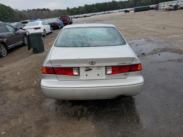 Photo 5 VIN: 4T1BF28K6YU102590 - TOYOTA CAMRY 