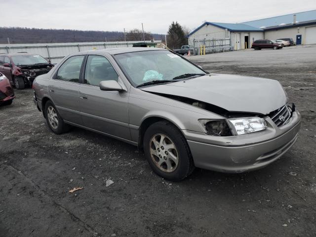 Photo 3 VIN: 4T1BF28K7YU101772 - TOYOTA CAMRY 