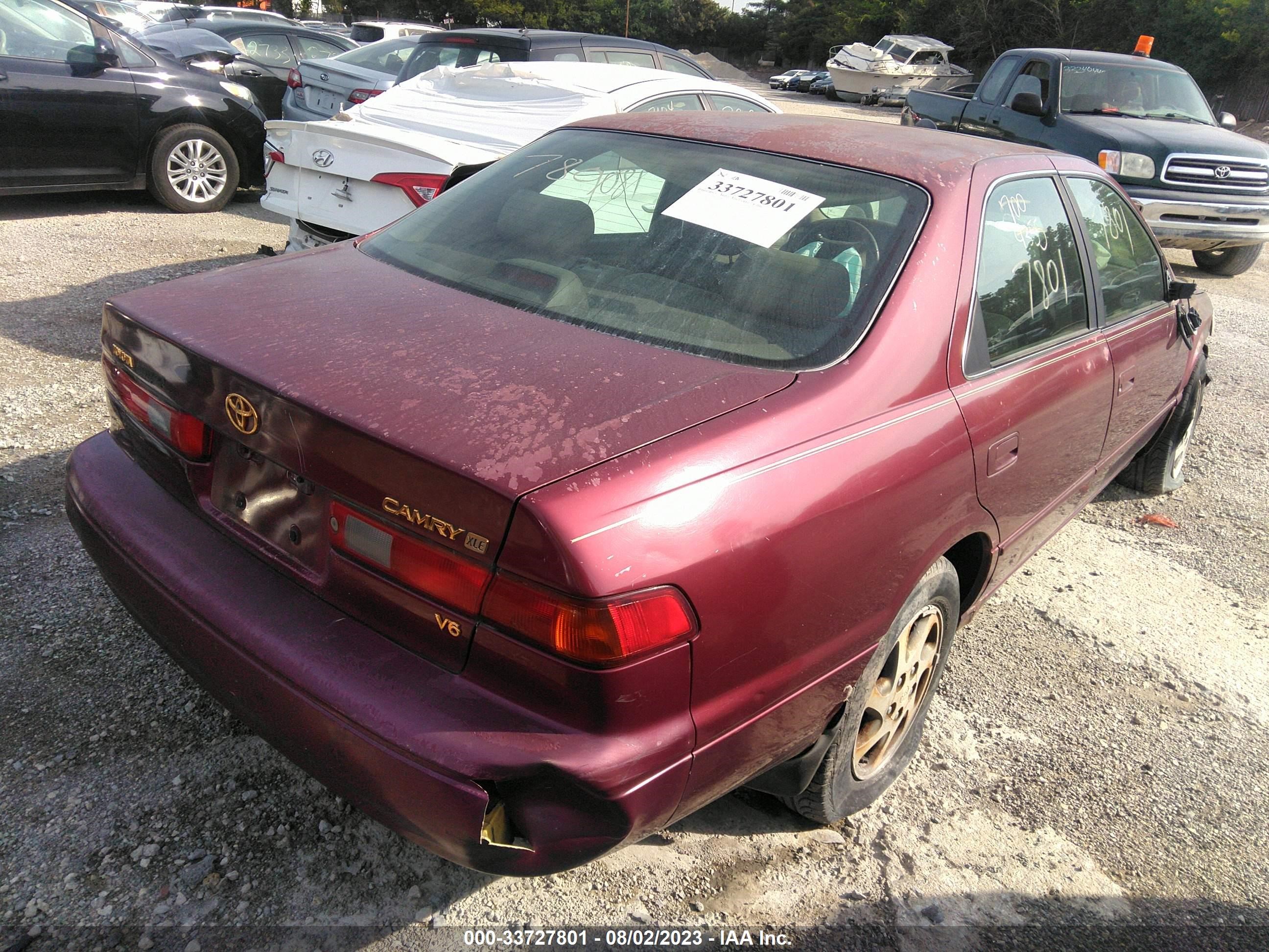 Photo 3 VIN: 4T1BF28K9WU045721 - TOYOTA CAMRY 