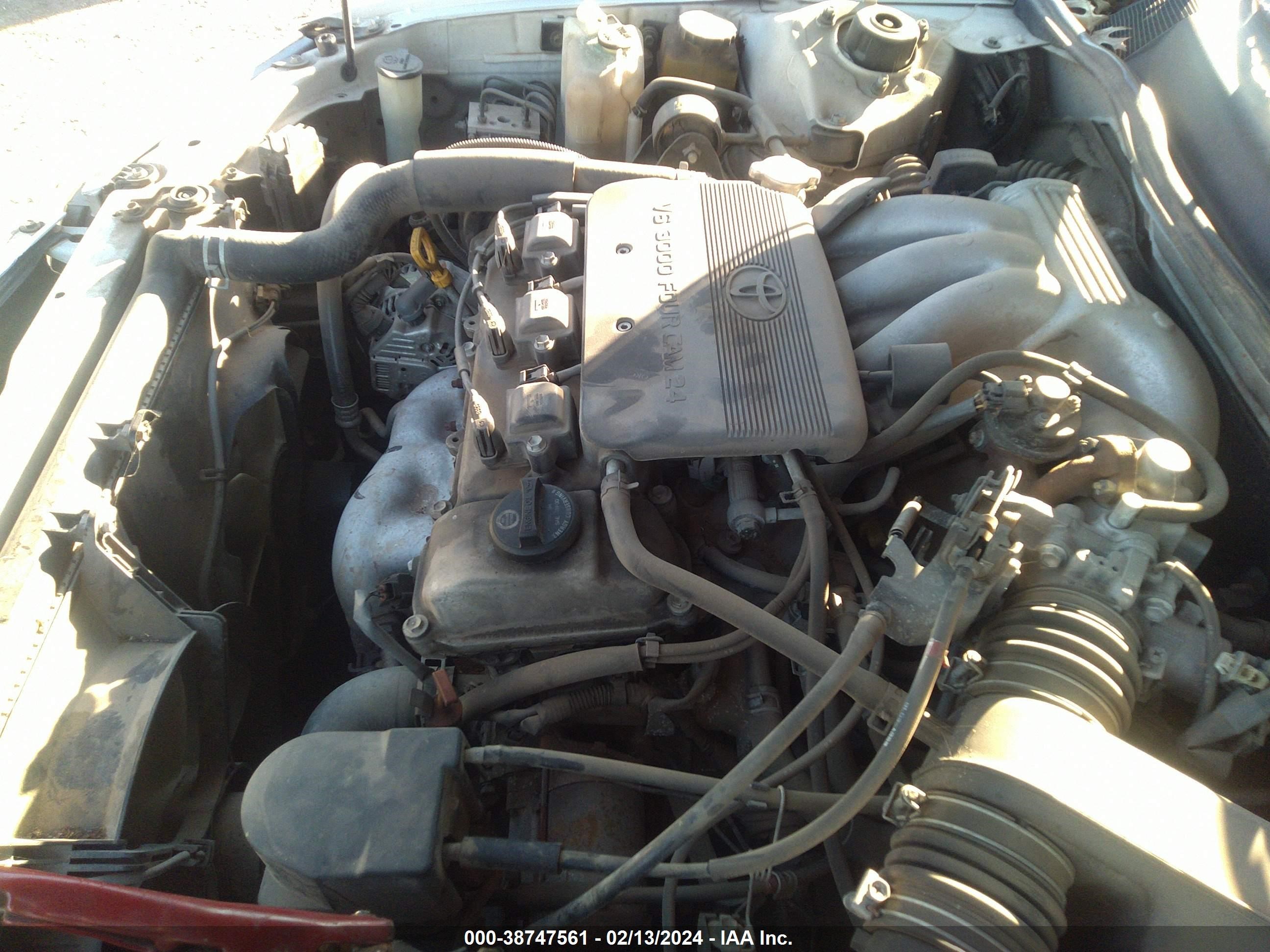 Photo 9 VIN: 4T1BF28K9WU052670 - TOYOTA CAMRY 