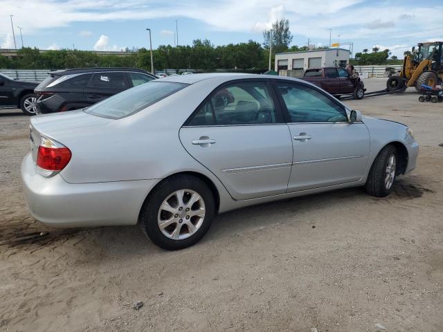 Photo 2 VIN: 4T1BF30K05U099280 - TOYOTA CAMRY 