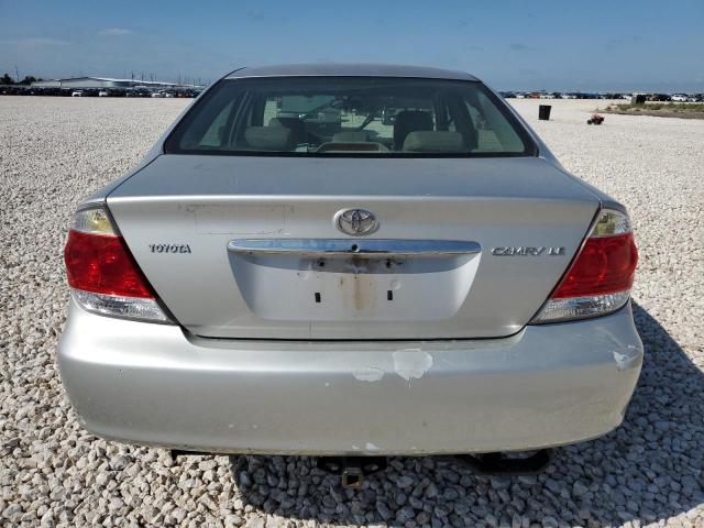 Photo 5 VIN: 4T1BF30K05U110259 - TOYOTA CAMRY LE 