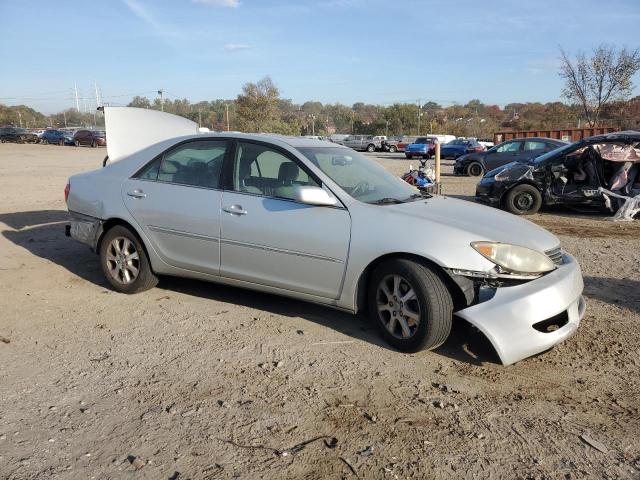 Photo 3 VIN: 4T1BF30K06U635338 - TOYOTA CAMRY LE 