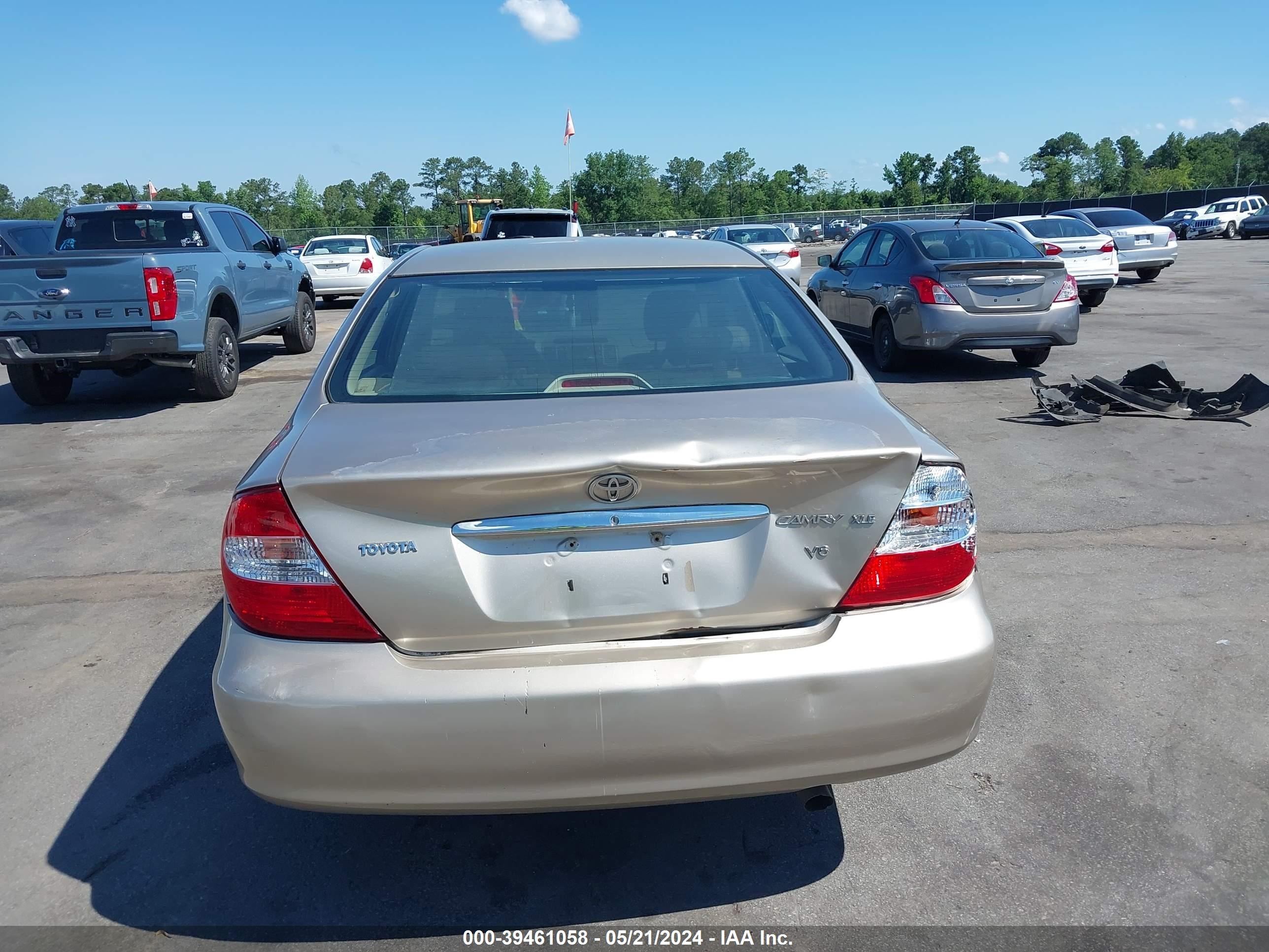 Photo 15 VIN: 4T1BF30K12U541110 - TOYOTA CAMRY 