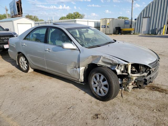 Photo 3 VIN: 4T1BF30K13U550049 - TOYOTA CAMRY 