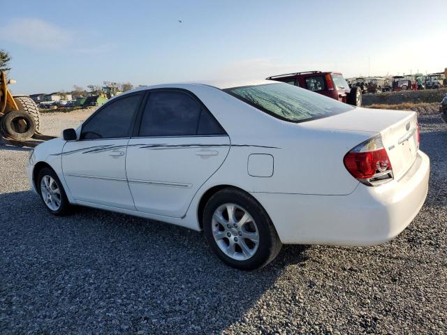 Photo 1 VIN: 4T1BF30K15U087106 - TOYOTA CAMRY LE 