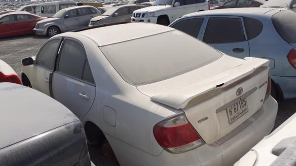 Photo 4 VIN: 4T1BF30K15U093018 - TOYOTA CAMRY 