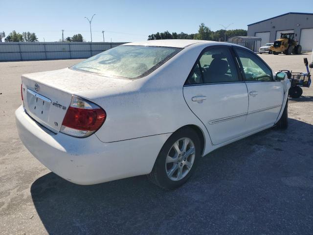 Photo 2 VIN: 4T1BF30K15U617400 - TOYOTA CAMRY 