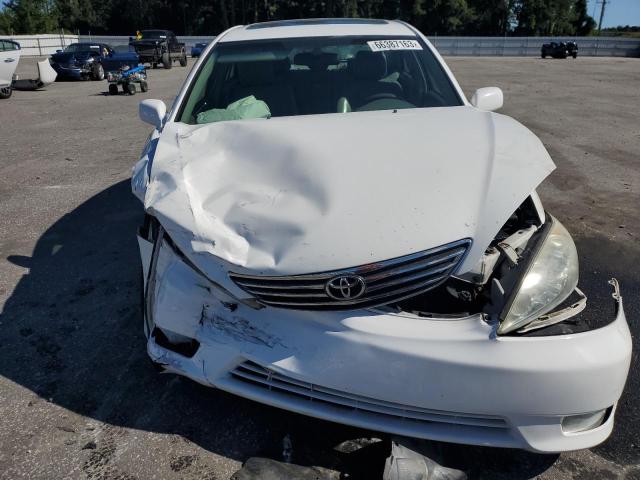 Photo 4 VIN: 4T1BF30K15U617400 - TOYOTA CAMRY 