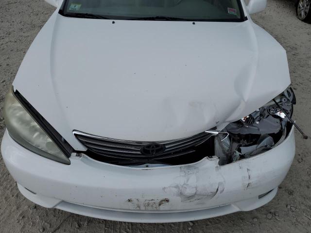 Photo 10 VIN: 4T1BF30K15U619034 - TOYOTA CAMRY LE 