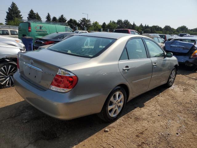 Photo 2 VIN: 4T1BF30K16U622209 - TOYOTA CAMRY 