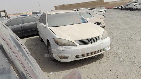 Photo 7 VIN: 4T1BF30K22U012734 - TOYOTA CAMRY 