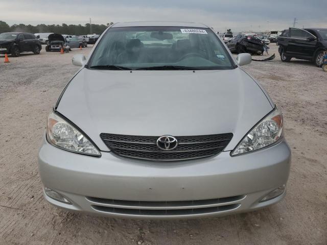 Photo 4 VIN: 4T1BF30K23U058775 - TOYOTA CAMRY 