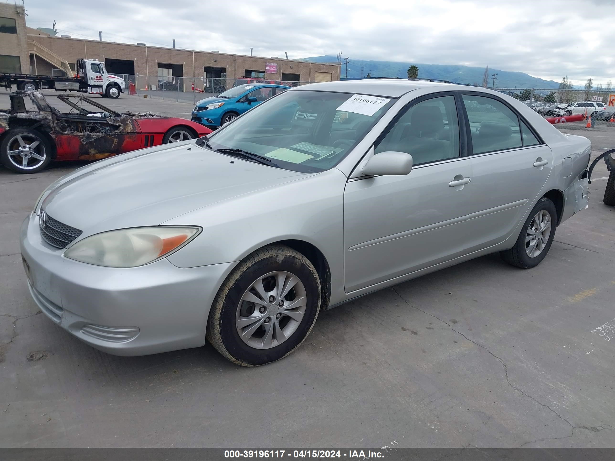 Photo 1 VIN: 4T1BF30K24U575978 - TOYOTA CAMRY 