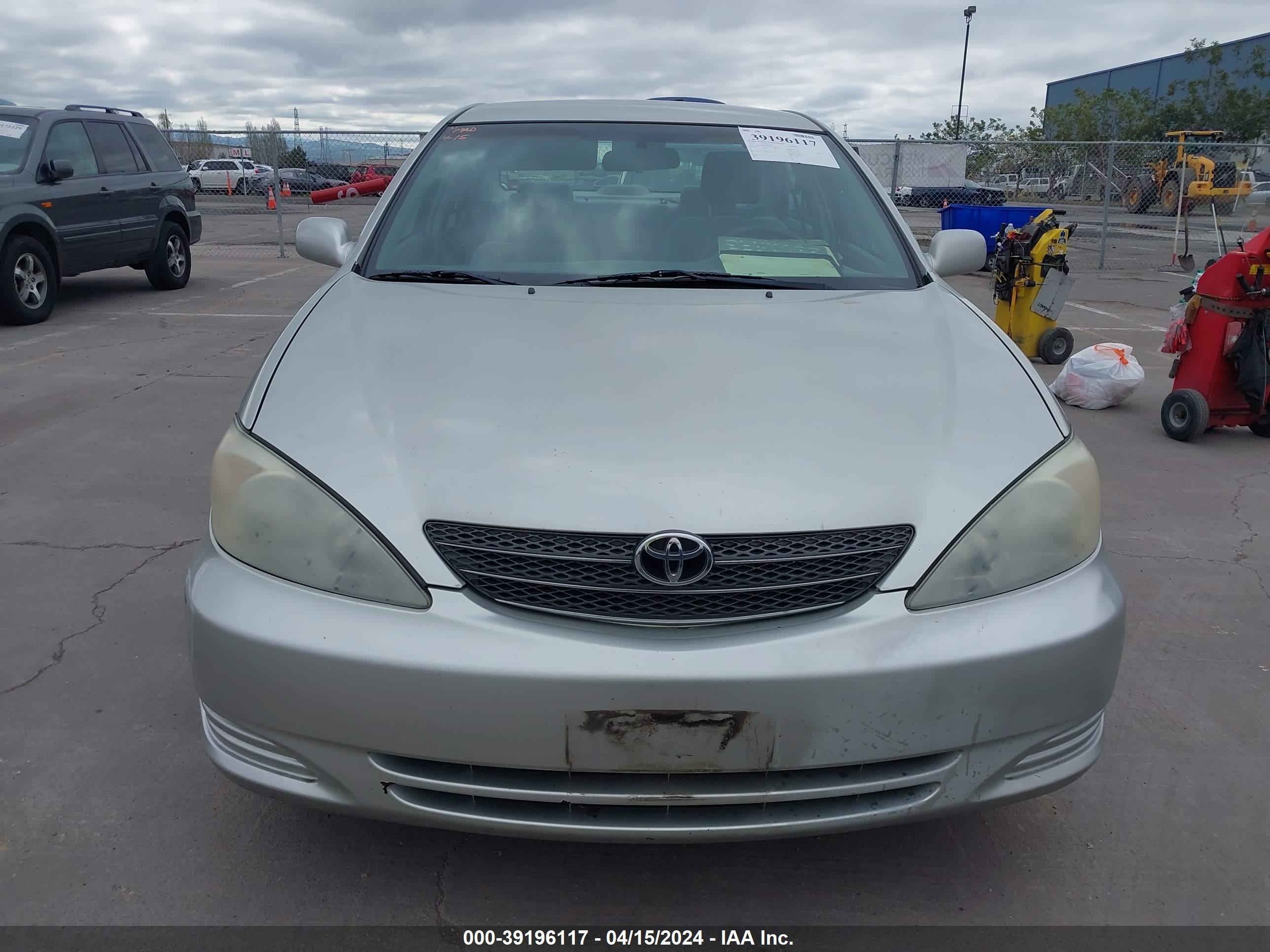 Photo 11 VIN: 4T1BF30K24U575978 - TOYOTA CAMRY 