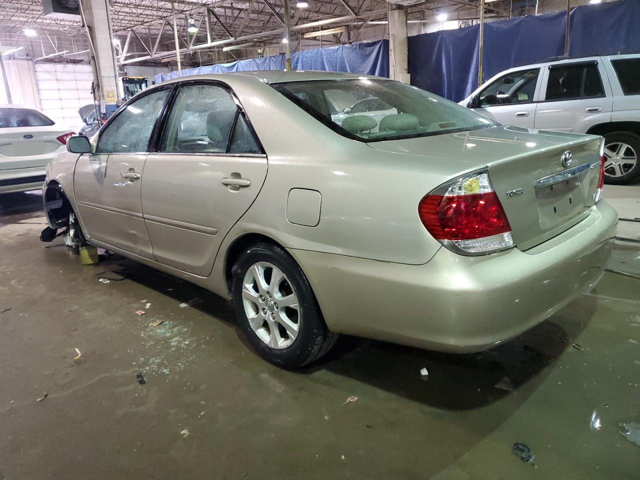 Photo 1 VIN: 4T1BF30K25U085493 - TOYOTA CAMRY 