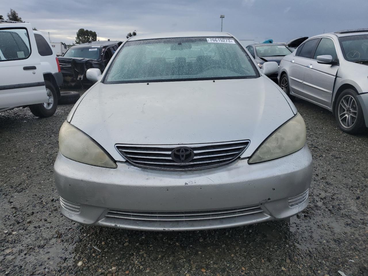 Photo 4 VIN: 4T1BF30K25U090080 - TOYOTA CAMRY 