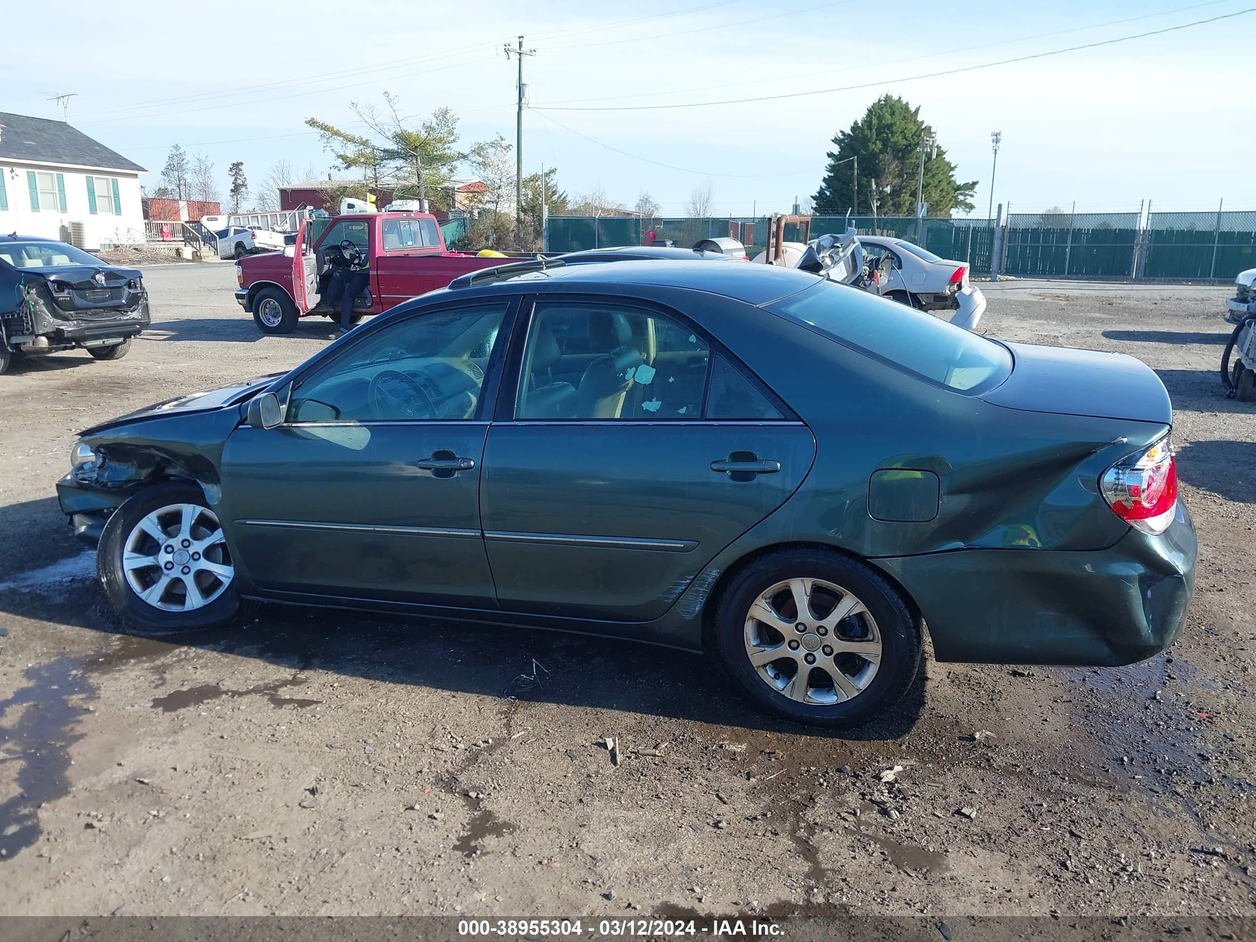 Photo 13 VIN: 4T1BF30K25U104978 - KIA OPTIMA 