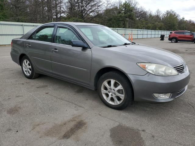 Photo 3 VIN: 4T1BF30K25U605322 - TOYOTA CAMRY LE 