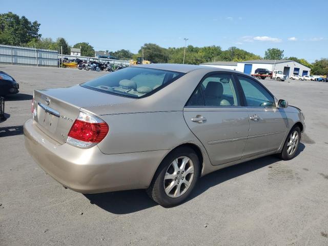 Photo 2 VIN: 4T1BF30K25U613999 - TOYOTA CAMRY LE 