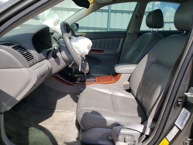 Photo 6 VIN: 4T1BF30K33U560288 - TOYOTA CAMRY LE 