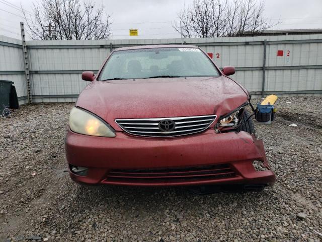 Photo 4 VIN: 4T1BF30K35U104634 - TOYOTA CAMRY LE 