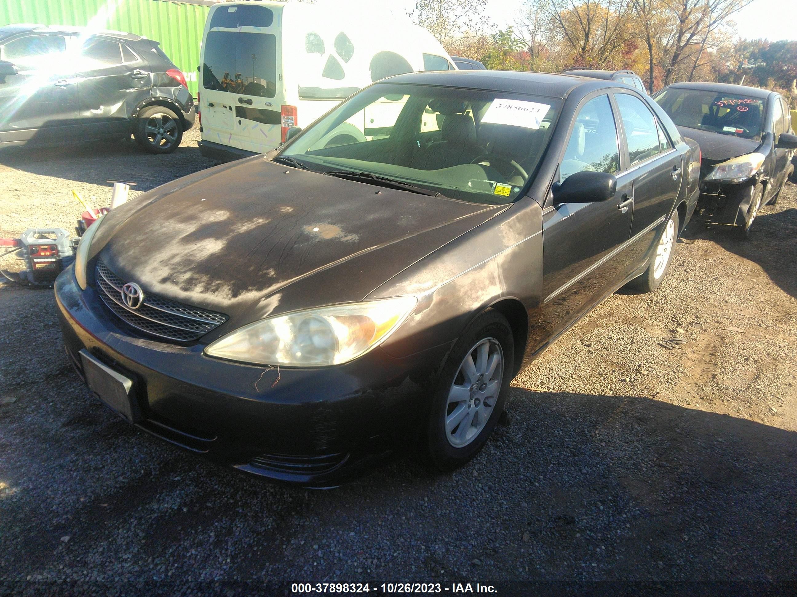 Photo 1 VIN: 4T1BF30K52U005177 - TOYOTA CAMRY 