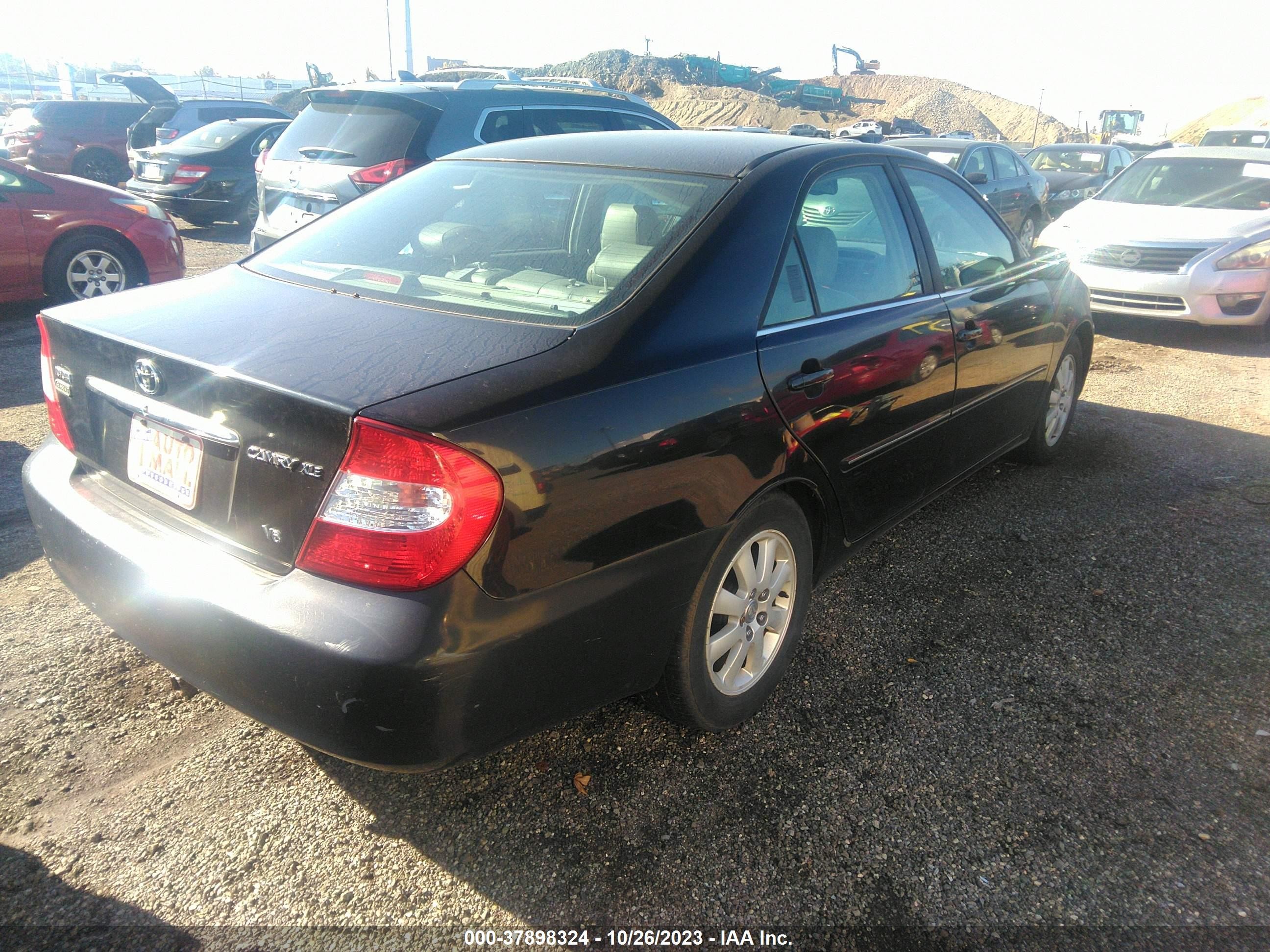 Photo 3 VIN: 4T1BF30K52U005177 - TOYOTA CAMRY 