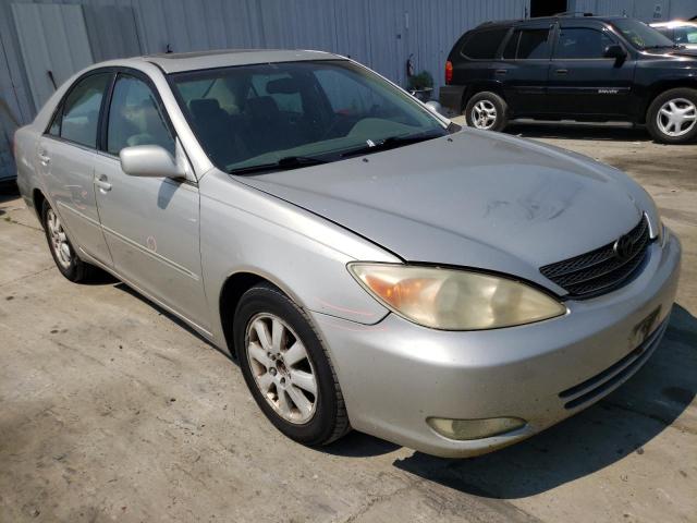 Photo 3 VIN: 4T1BF30K54U571455 - TOYOTA CAMRY LE 