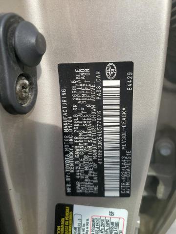 Photo 11 VIN: 4T1BF30K54U577076 - TOYOTA CAMRY 