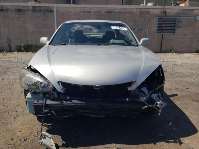 Photo 4 VIN: 4T1BF30K62U029794 - TOYOTA CAMRY 