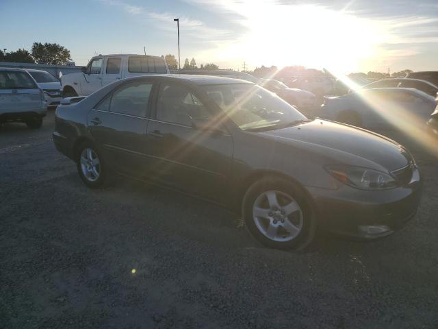 Photo 3 VIN: 4T1BF30K62U504473 - TOYOTA CAMRY 