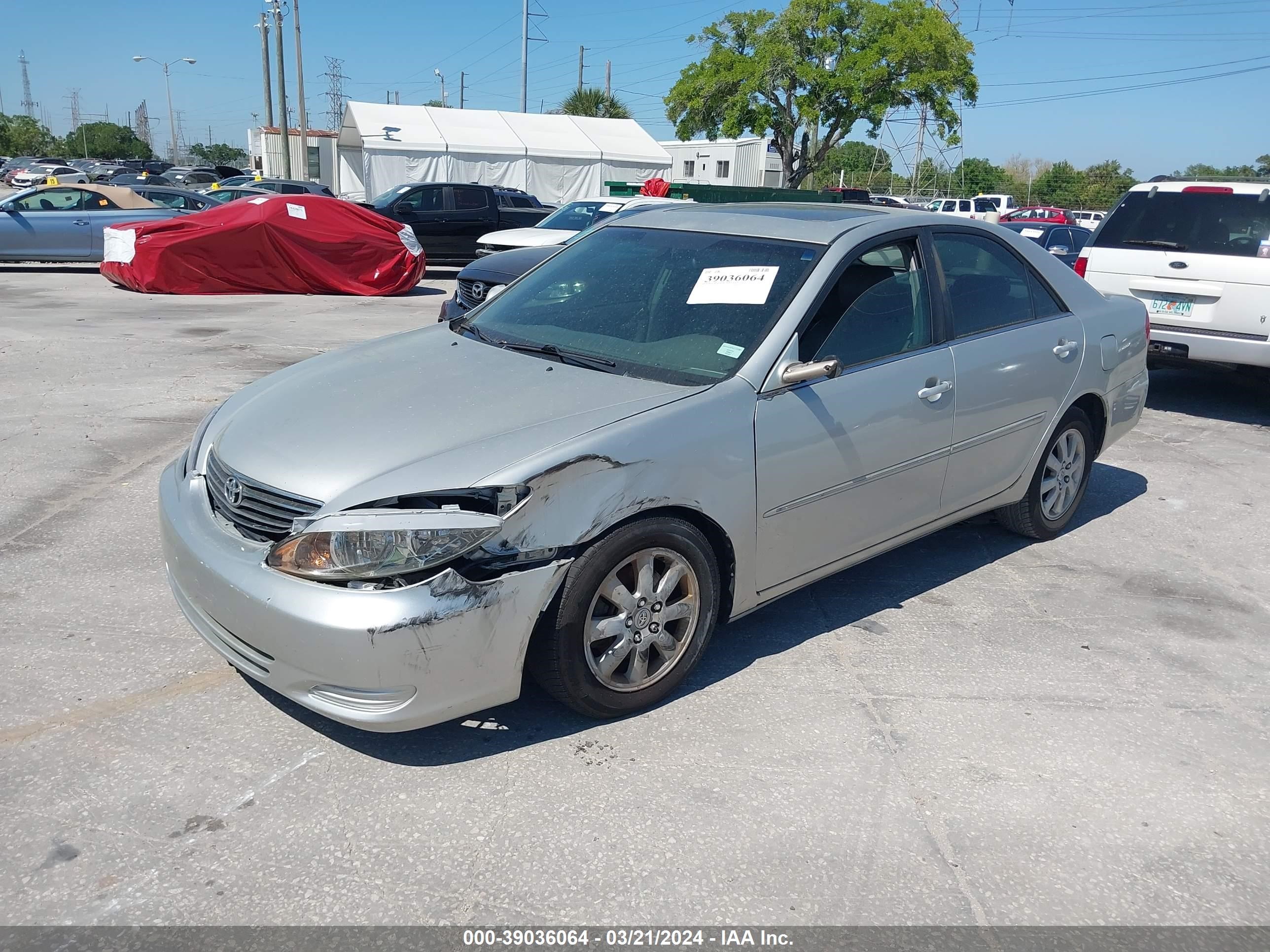 Photo 1 VIN: 4T1BF30K63U565534 - TOYOTA CAMRY 