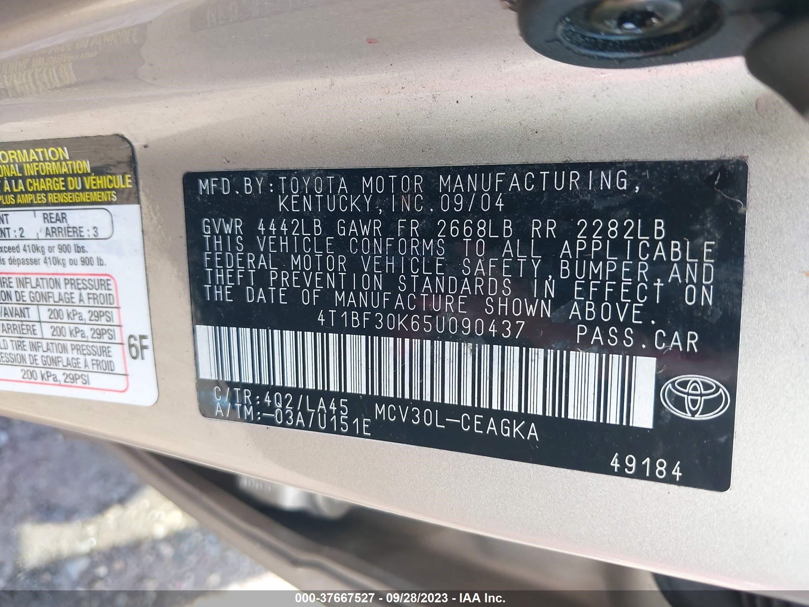 Photo 8 VIN: 4T1BF30K65U090437 - TOYOTA CAMRY 